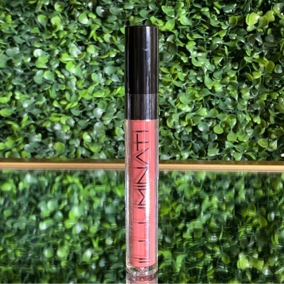 Illuminati SYMBOL Liquid Lipstick | NEW | Full Size Sealed - Picture 2 of 8